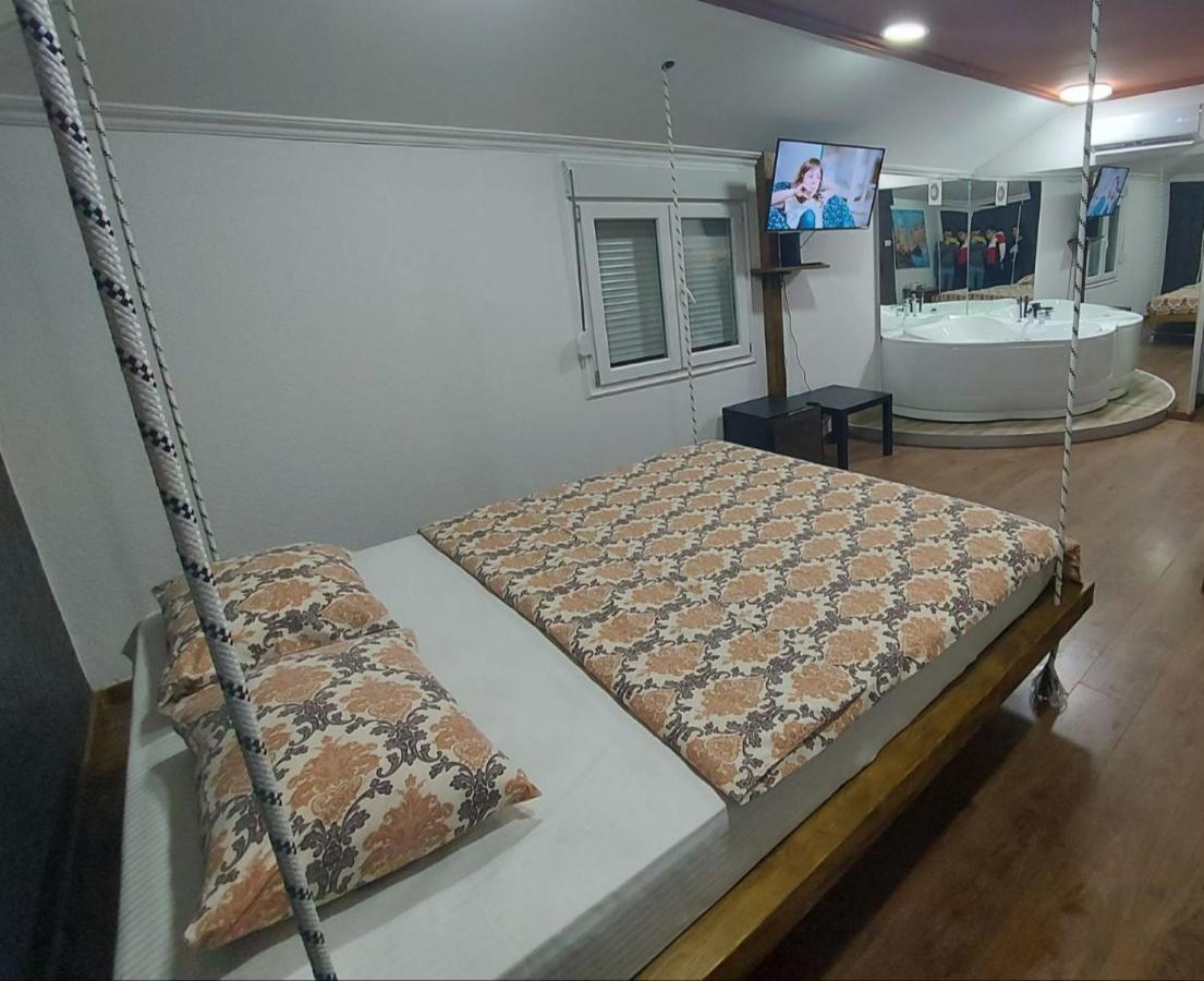 ג'אגודינה Mistik Secret Apartments מראה חיצוני תמונה